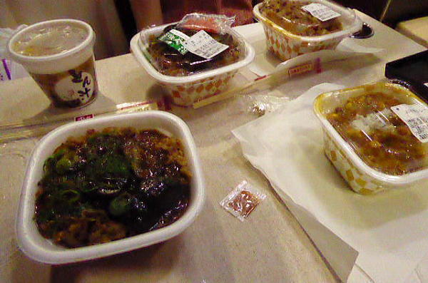 dhina3.jpg